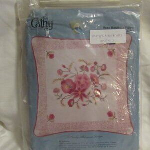 Kathy Needlecraft Embroidery Kit Rose Bouquet Pillow                  K651